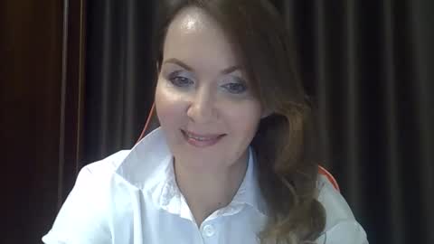 taisialucky77 online show from October 1, 6:25 pm