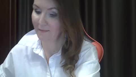 taisialucky77 online show from December 4, 4:59 pm