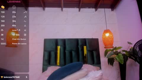 Snapshot of taissa_ chatting on March 9, 10:08 am Taissa online show from March 9, 10:08 am