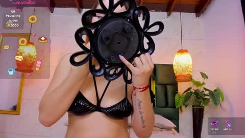 Snapshot of taissa_ chatting on October 8, 9:23 pm Taissa online show from October 8, 9:23 pm