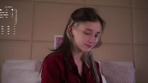 Mia online show from June 11, 2:53 am