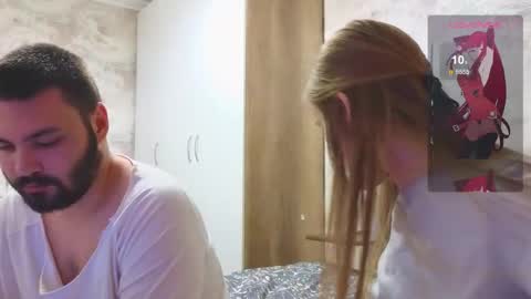 taiti_fox_cub online show from October 12, 5:01 pm