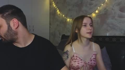 taiti_fox_cub online show from April 7, 1:00 pm