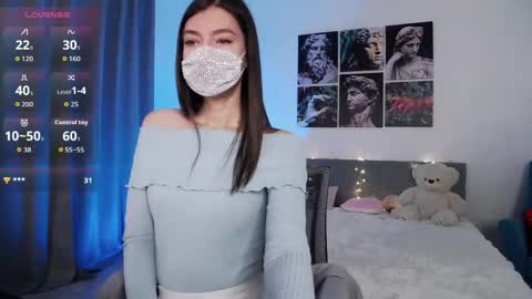 Snapshot of take_me_to_moon chatting on March 7, 1:35 am Sasha online show from March 7, 1:35 am