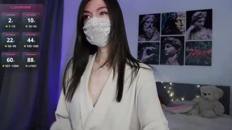 Snapshot of take_me_to_moon chatting on March 9, 12:36 am Sasha online show from March 9, 12:36 am