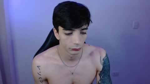 Snapshot of takeru___ chatting on March 15, 7:47 am takeru___ online show from March 15, 7:47 am