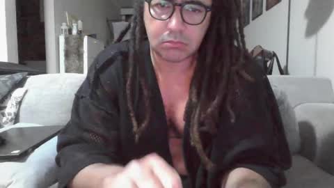 Edge Master Flash online show from December 17, 11:49 am