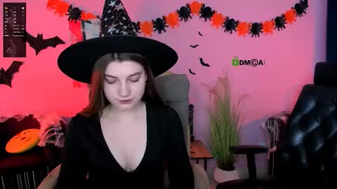 talia_seduce online show from October 24, 9:06 am