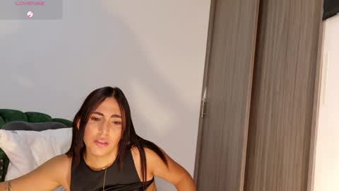 Snapshot of talianaprada_ chatting on April 6, 4:46 am talianaprada_ online show from April 6, 4:46 am