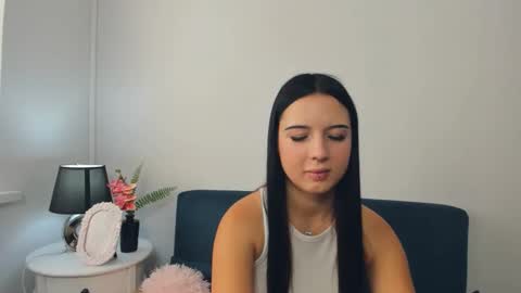 Snapshot of taliasensitive chatting on October 4, 7:50 am taliasensitive online show from October 4, 7:50 am