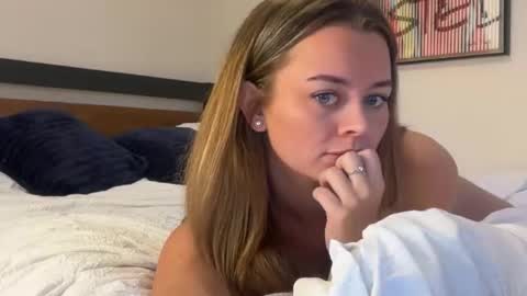 Talia online show from October 18, 5:14 pm