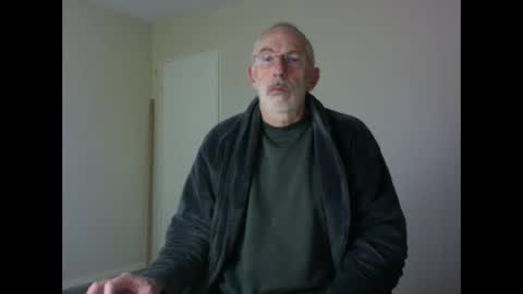 Jack Pierrot online show from November 9, 8:51 pm