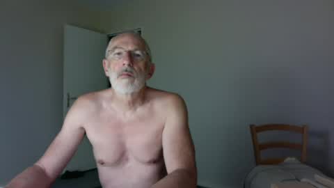 Jack Pierrot online show from July 6, 3:14 am