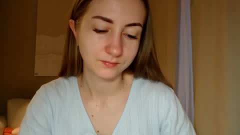  Kira  online show from December 14, 6:13 am