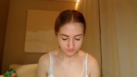  Kira  online show from January 13, 6:06 am