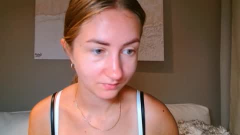  Kira  online show from October 24, 6:21 am