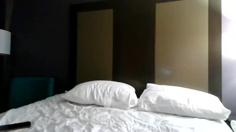 Snapshot of talktomenicely_ chatting on September 10, 6:46 am Lily Rhoades online show from September 10, 6:46 am