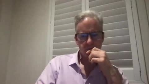 Snapshot of tallandfit000 chatting on December 17, 2:56 pm tallandfit000 online show from December 17, 2:56 pm