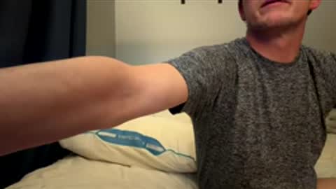first stream was very fun grateful for every follow and super active chat online show from April 29, 9:57 am