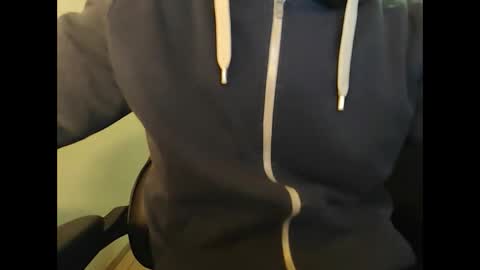 Snapshot of talljay91 chatting on January 31, 4:47 am Just ask for it online show from January 31, 4:47 am