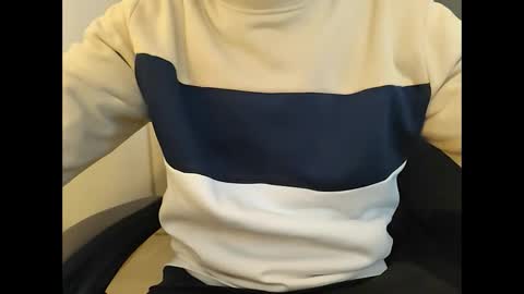 Snapshot of talljay91 chatting on February 14, 6:23 am Just ask for it online show from February 14, 6:23 am