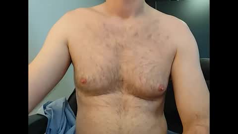 Snapshot of talljay91 chatting on November 29, 8:17 am Just ask for it online show from November 29, 8:17 am