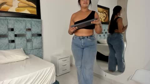 tamaara_lov online show from September 15, 12:16 pm