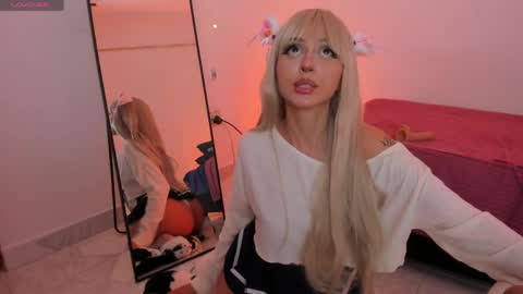 Tamy online show from May 24, 12:04 am