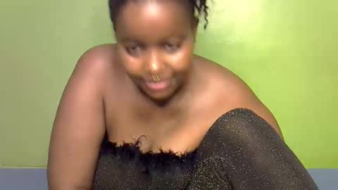 Snapshot of tamara_byb chatting on November 22, 7:35 pm tamara_byb online show from November 22, 7:35 pm