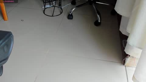 TAMARA SERRA online show from September 14, 6:18 pm