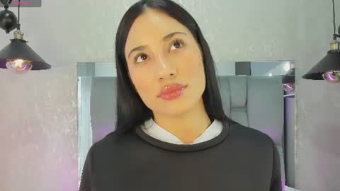tamara_ssummer online show from July 1, 1:24 pm