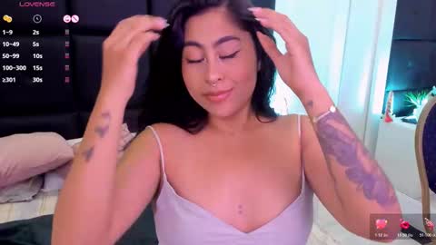 Snapshot of tamaraleen chatting on November 25, 8:31 pm Tamara online show from November 25, 8:31 pm