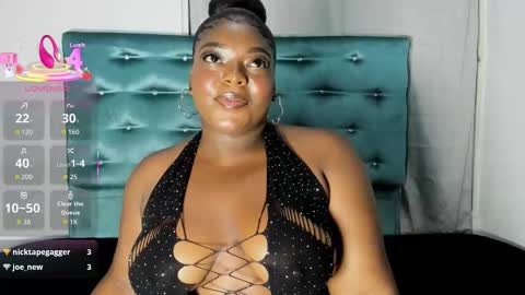 Snapshot of tamaramilleer chatting on December 13, 11:54 pm tamaramilleer online show from December 13, 11:54 pm