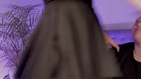 Snapshot of tamarathompsonn chatting on October 9, 11:03 pm Tamara. online show from October 9, 11:03 pm