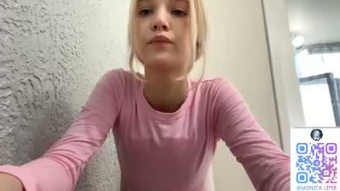 Monica online show from July 9, 9:41 pm