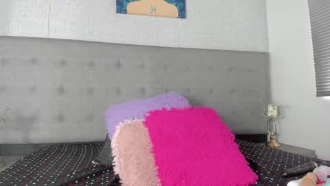 Snapshot of tami_vega chatting on December 21, 2:15 pm Tamy Vega online show from December 21, 2:15 pm