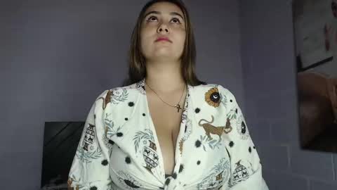 Snapshot of tami_vega chatting on February 22, 11:03 pm Tamy Vega online show from February 22, 11:03 pm