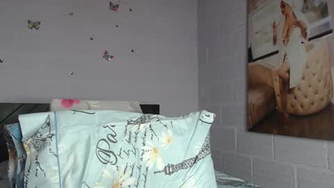 Snapshot of tami_vega chatting on March 3, 11:44 am Tamy Vega online show from March 3, 11:44 am