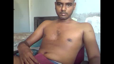 Snapshot of tamil_magan chatting on October 5, 3:16 am INDIAN BLACK DICK online show from October 5, 3:16 am