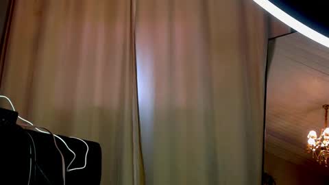 Snapshot of tamiriscampos chatting on December 4, 11:19 am BrazilianFIT online show from December 4, 11:19 am