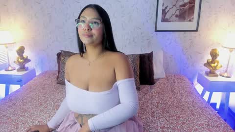 Snapshot of tammara_brm chatting on May 5, 12:02 pm Tammara online show from May 5, 12:02 pm
