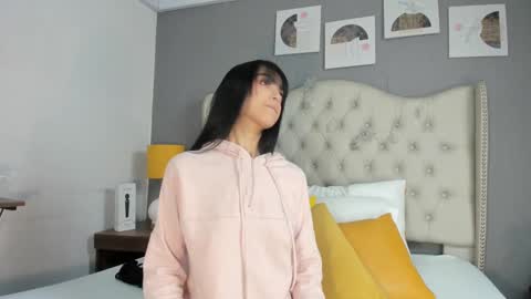 Tammy  online show from December 12, 2:55 pm