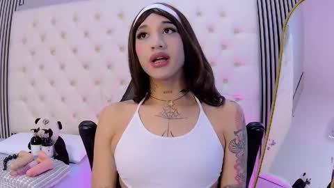 tammy_sweett1 online show from May 26, 3:08 pm