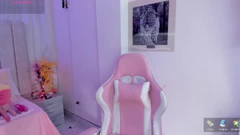 Snapshot of tammy_w chatting on January 30, 11:34 pm Tammy online show from January 30, 11:34 pm