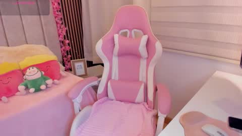 Tammy online show from December 3, 8:40 pm