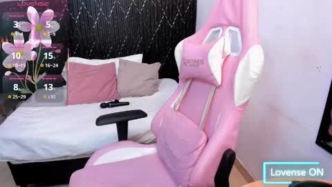 Tammy Lynn online show from October 19, 11:22 am