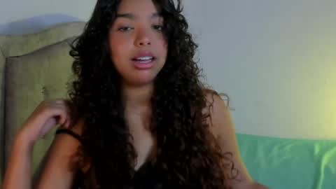 Snapshot of tamy996202 chatting on June 2, 4:03 am tamy online show from June 2, 4:03 am
