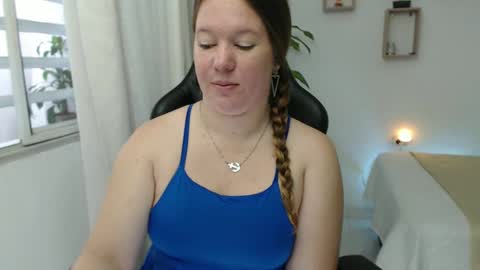 Snapshot of tamy_shine87 chatting on December 17, 6:31 pm Im Samy online show from December 17, 6:31 pm