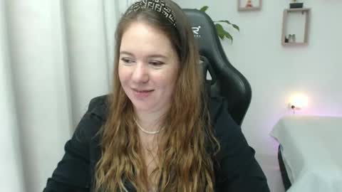 Snapshot of tamy_shine87 chatting on December 31, 1:47 am Im Samy online show from December 31, 1:47 am