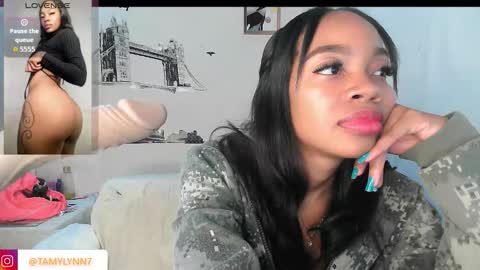 Snapshot of tamylynn05 chatting on October 4, 12:30 am tamylynn online show from October 4, 12:30 am